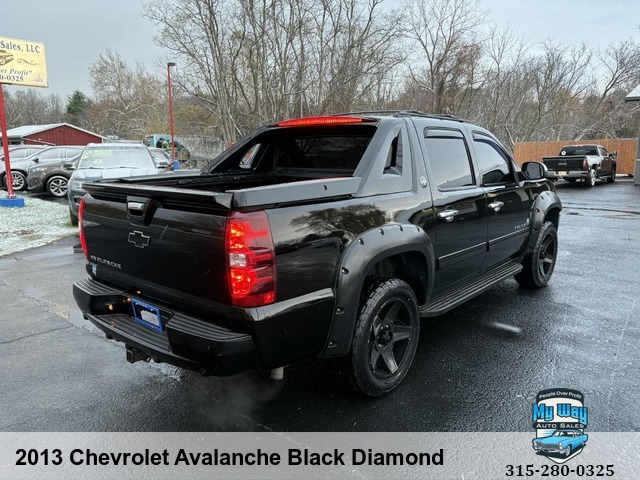 2013 Chevrolet Avalanche Black Diamond