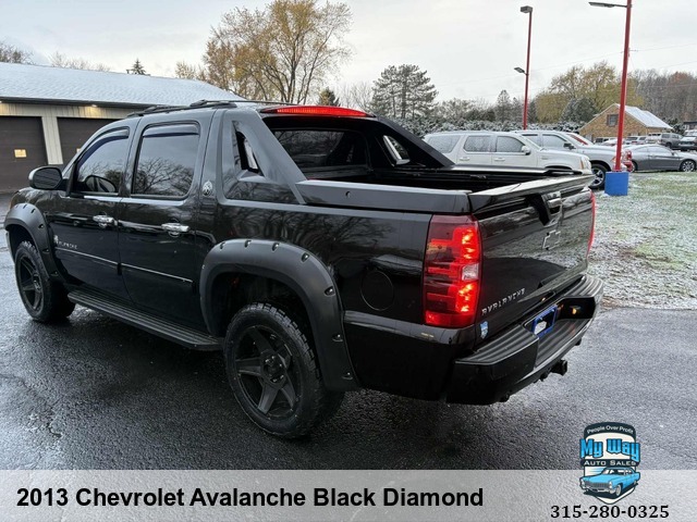2013 Chevrolet Avalanche Black Diamond