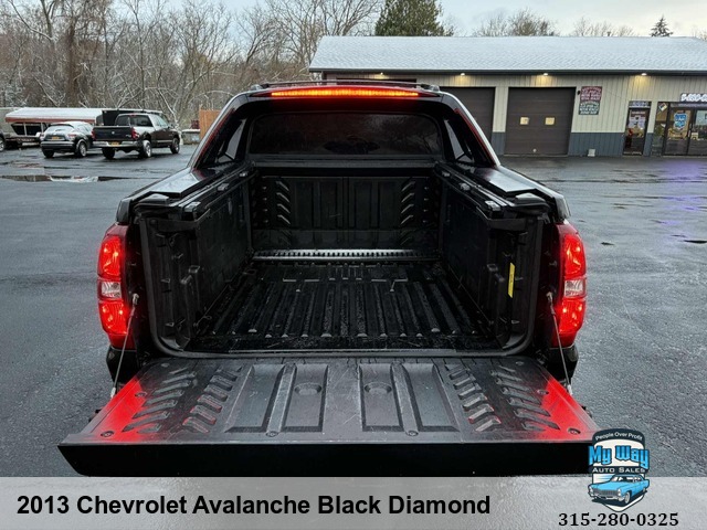 2013 Chevrolet Avalanche Black Diamond