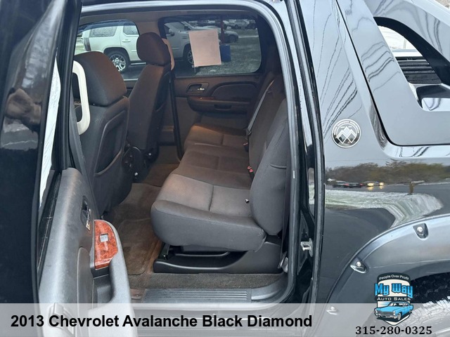 2013 Chevrolet Avalanche Black Diamond
