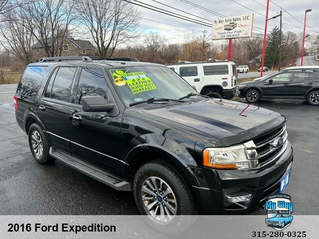 2016 Ford Expedition XLT's photo