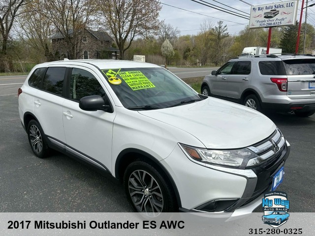 2017 Mitsubishi Outlander ES